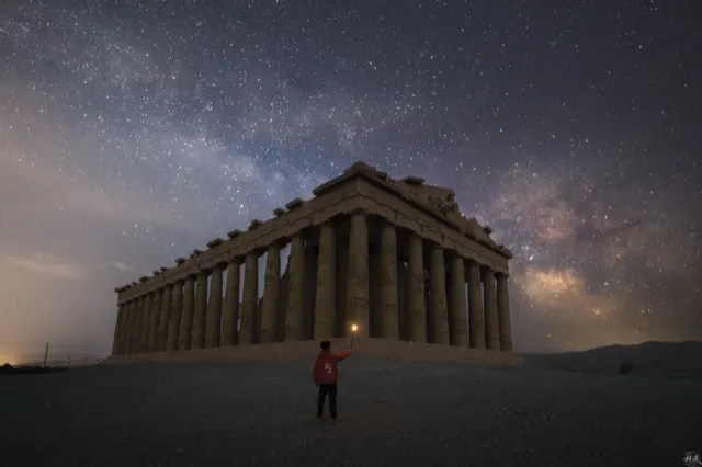 星穹映殿之辉